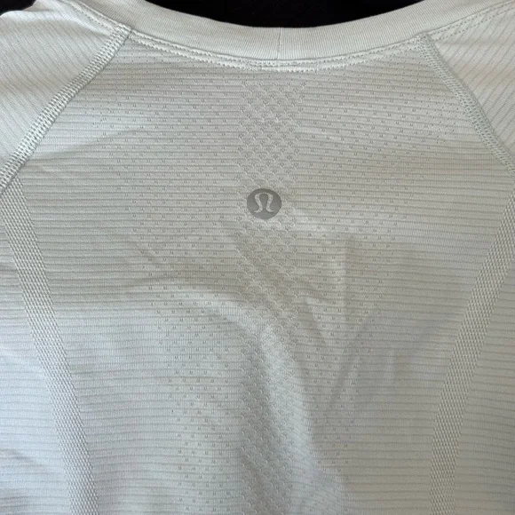 Swiftly Tech Long-Sleeve Shirt - Picture 2 of 3